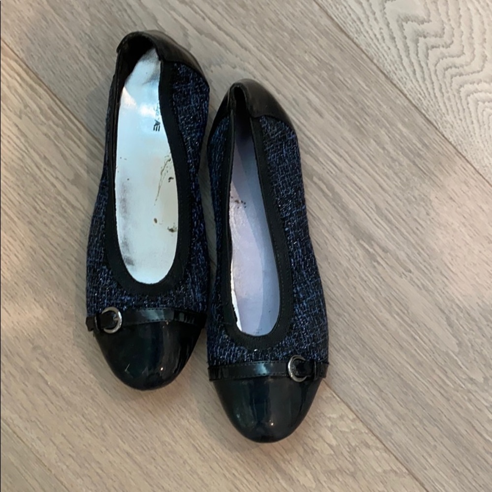 Payless American Eagle girls size 6/ adult 8 shoes